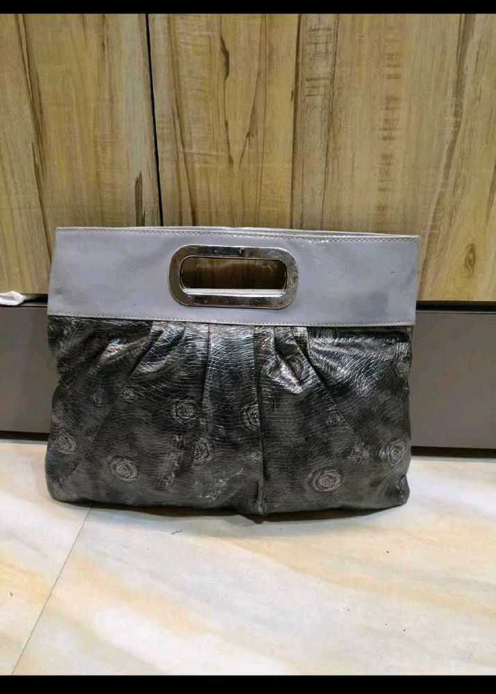 Stylish Fold-Over Clutch Bag