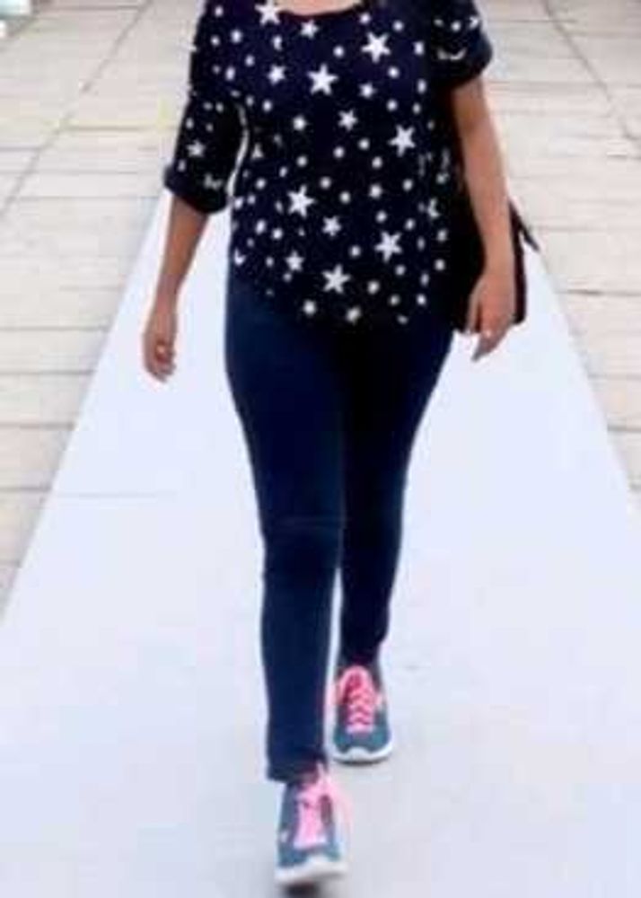 Star Print Pullover
