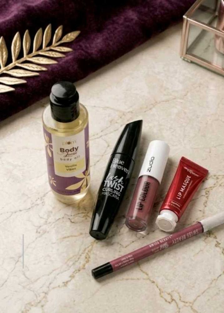 Makeup bundle!