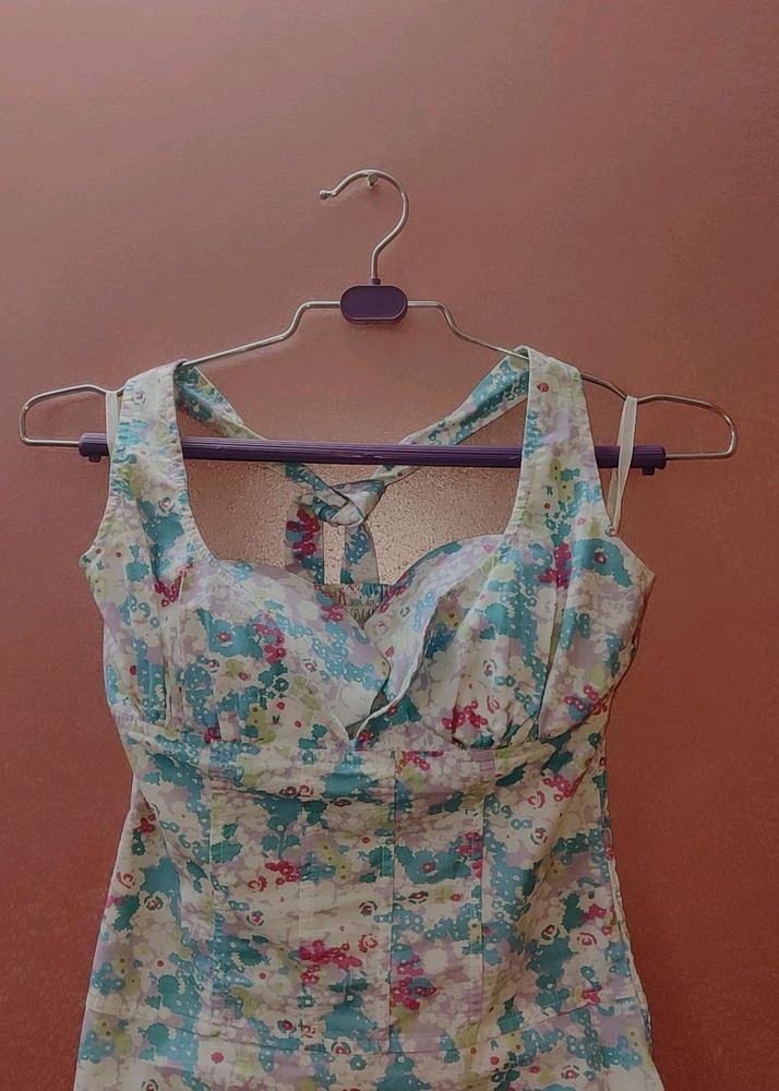 Floral Padded Tube Top With Neck Tie-up Design