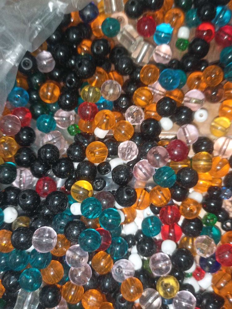 Assorted Craft Beads for Jewelry Making