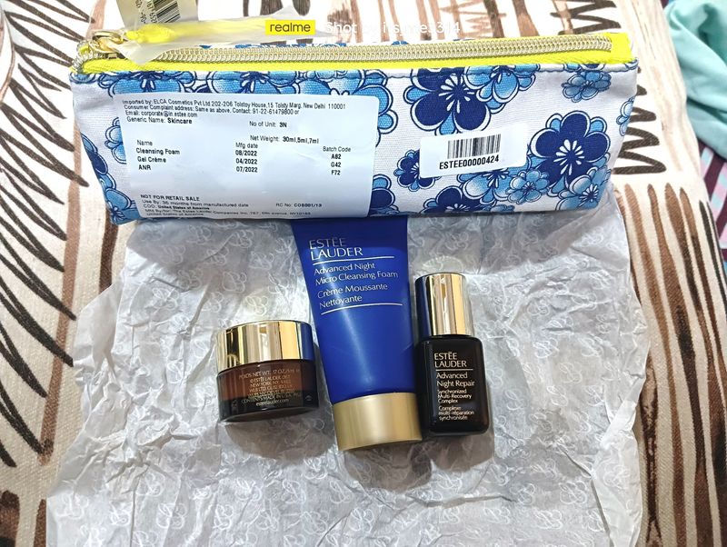 Combo Of Estee Lauder Skincare Kit