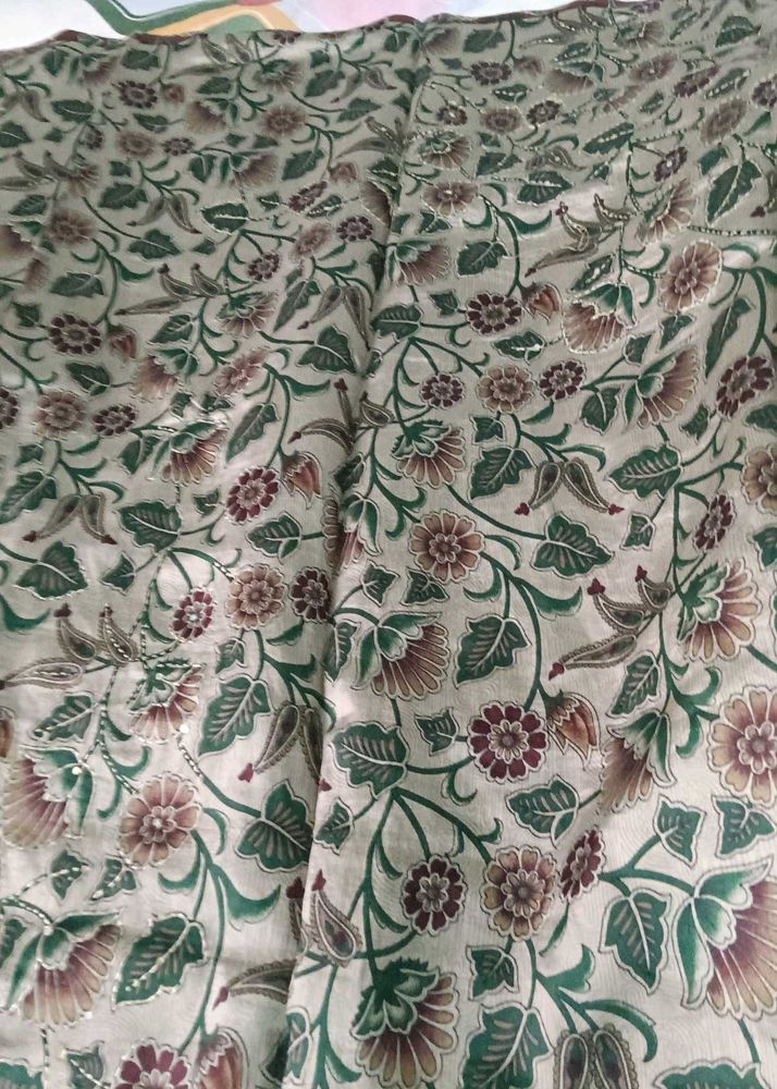Elegant Floral fabulous Print Saree