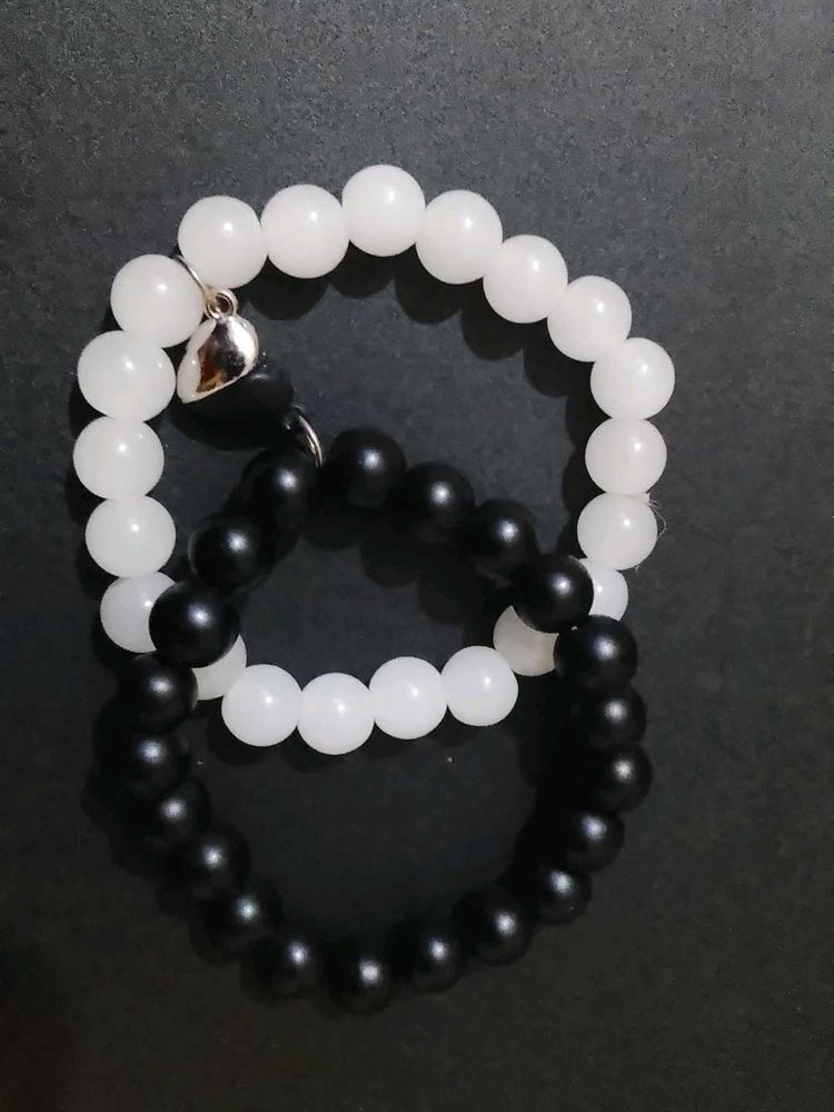 black and white magnet heart bracelet