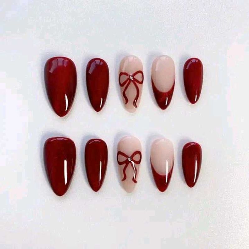 Chic Red Bow Press-On Nails