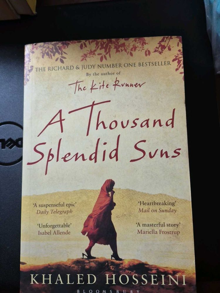 A Thousand Splendid Suns - Khaled Hosseini