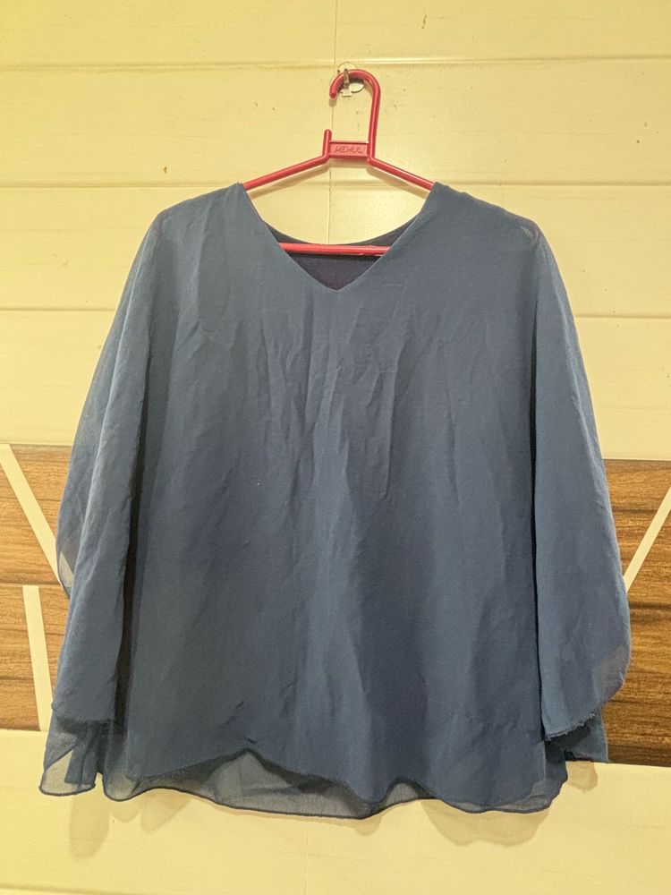 Chic Navy Blue V-Neck Top