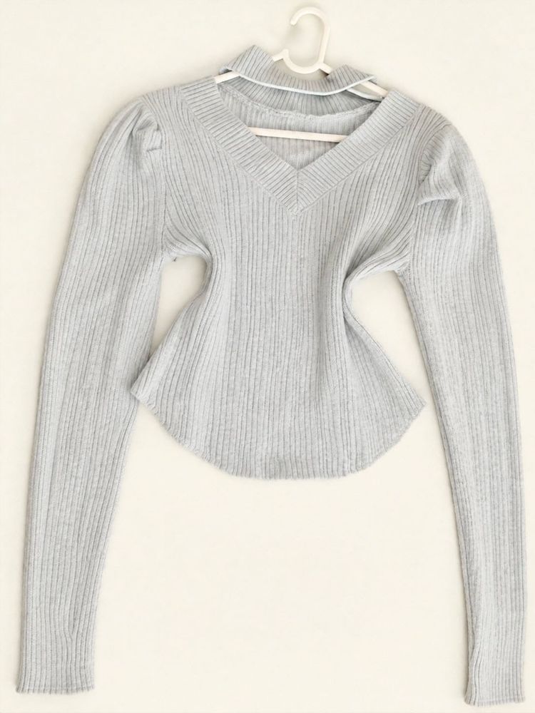 Light blue V-Neck Ribbed Knit Sweater