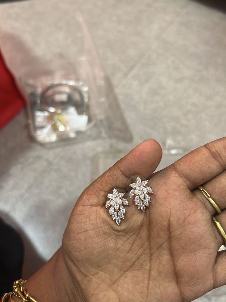 Sparkling Crystal Leaf Stud Earrings