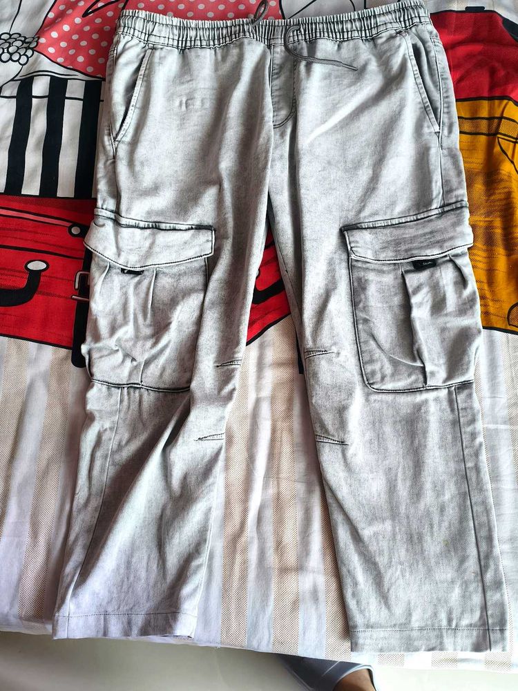 Zudio Men's Washed Cargo Jeans