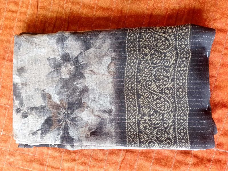 Elegant honey &amp; White Saree