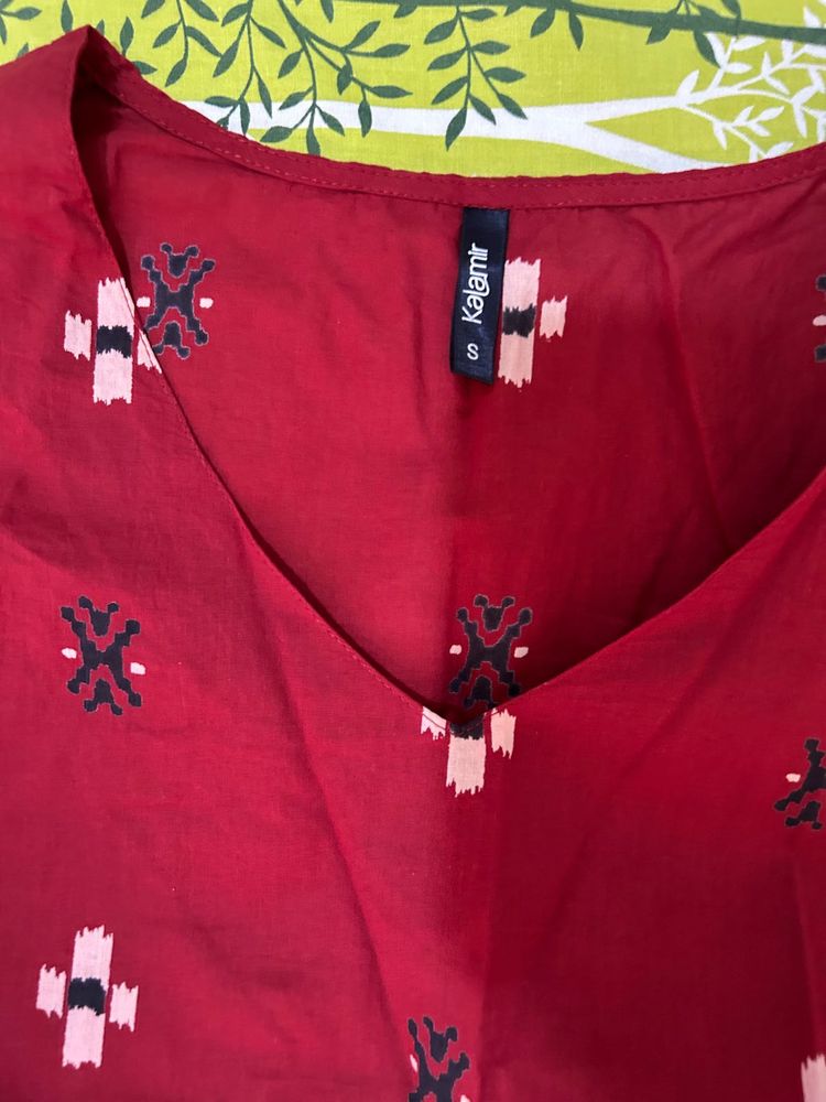 Vibrant Green Ikat Print Kurta and Red Kurt