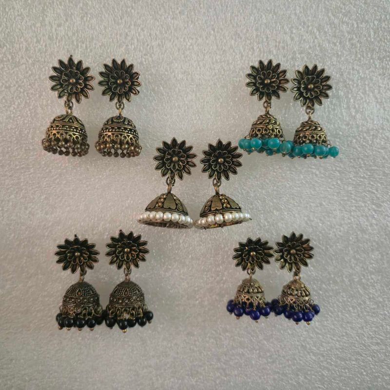 Beautiful Jhumka Earrings Set - New