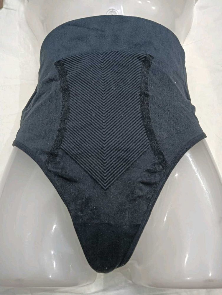 High-Waisted Shapewear Briefs 🔥