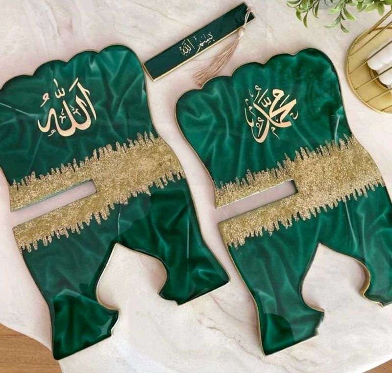 Elegant Islamic Book Stand Set