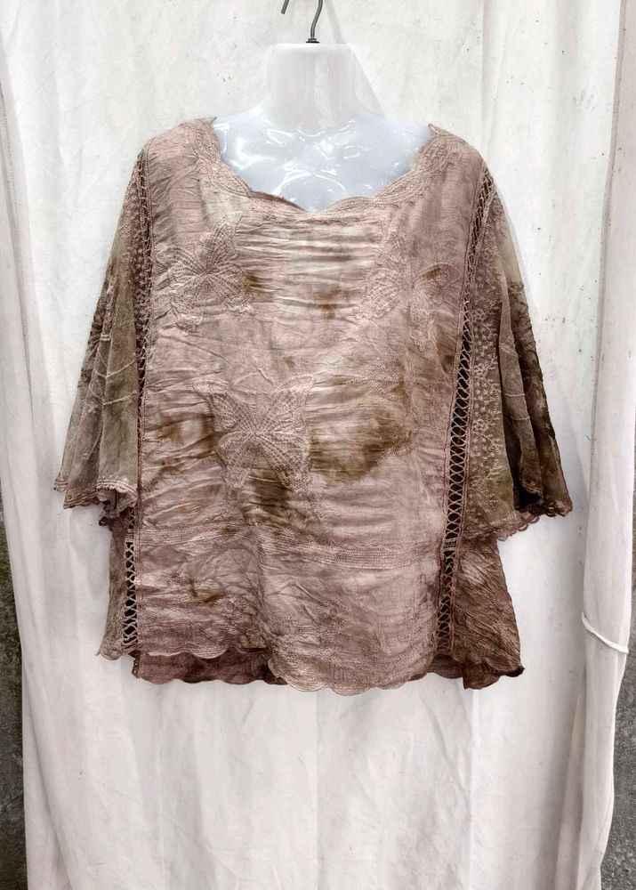 2208. Boho Tie-Dye Embroidered Kurta Top