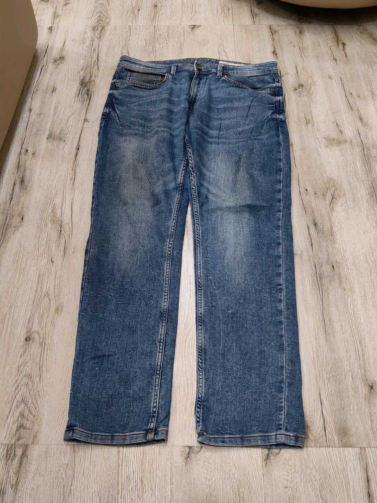 Ma5916 Denim edit jeans waist 32 inches