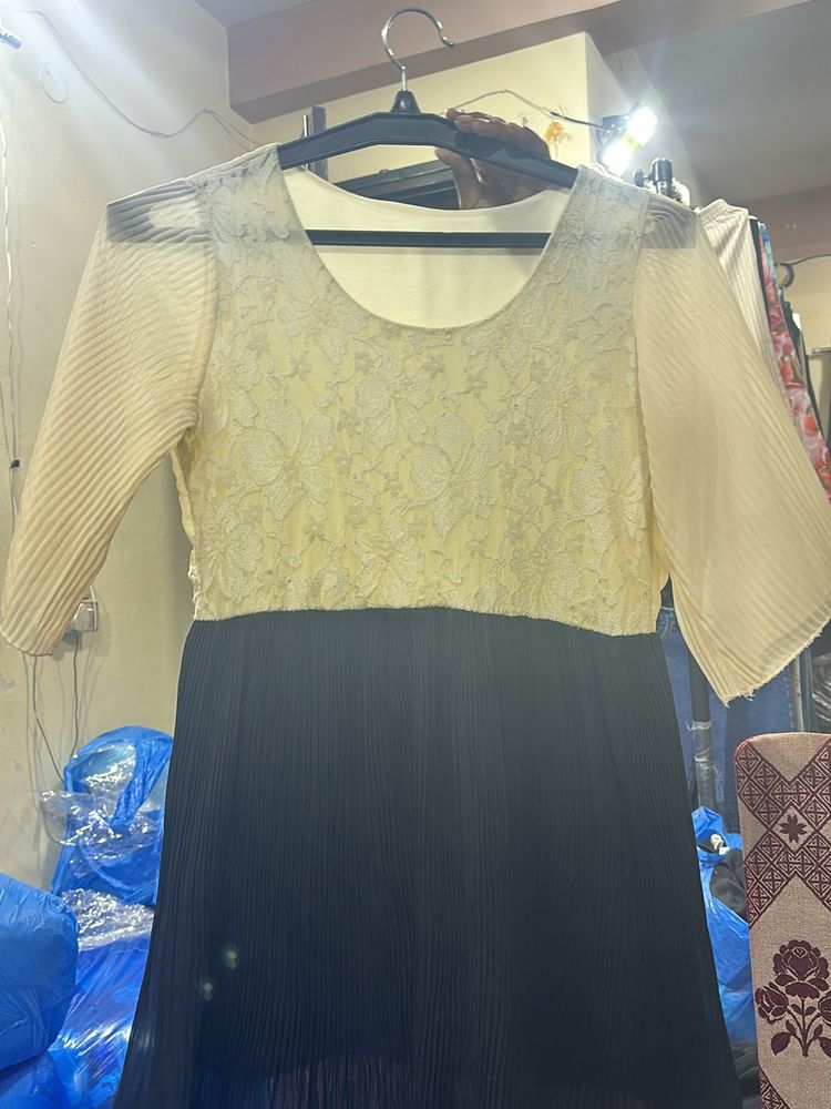 Black And White Mid Dress
