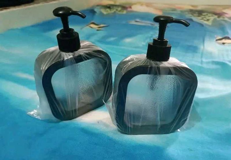 Pack Of 2 Liquid Dispenser