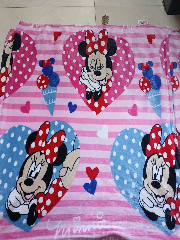 Cute Minnie Mouse Blanket