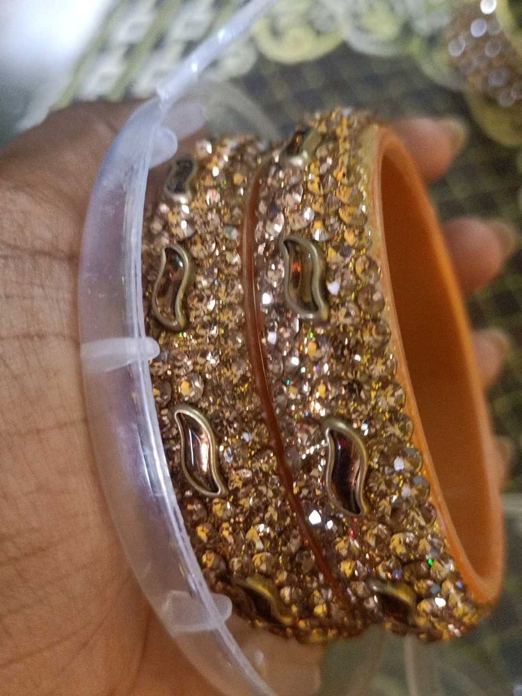Sparkling Bangle Set