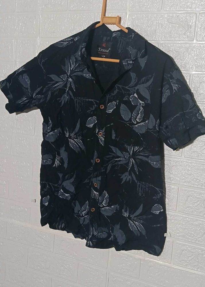 Men's Floral Print Short Sleeve Shirt