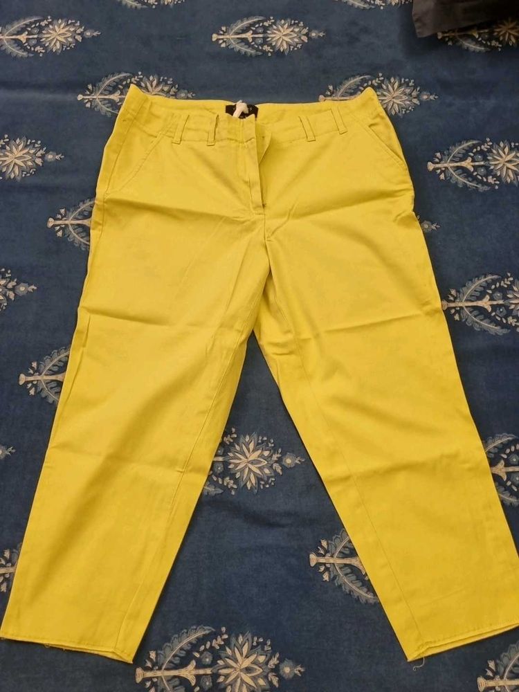 Bright Yellow Cropped Pants
