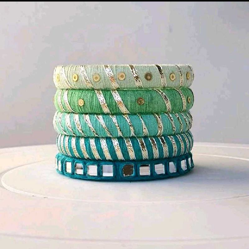 Set of 5 Green &amp; Teal Thread Bangles🩵
