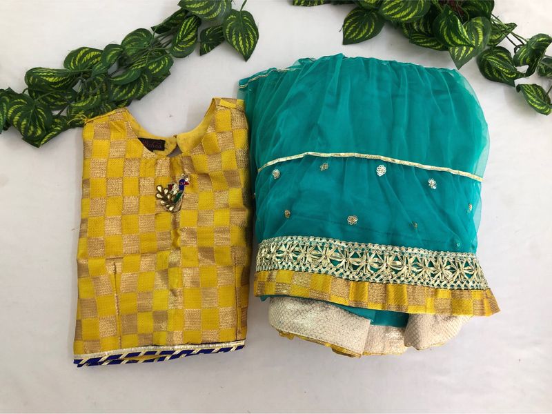 Green&amp;Yellow Embroided Ethnic Wear Set(Girl’s)