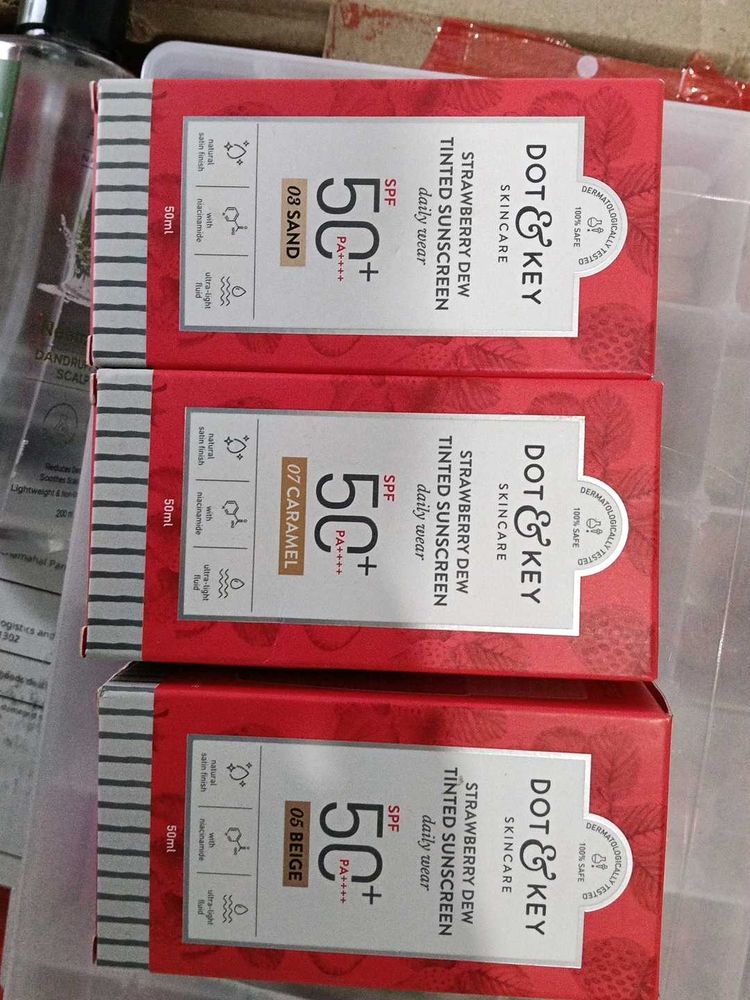 Dot &amp; Key Tinted Sunscreen SPF 50+ (buy any 2 )