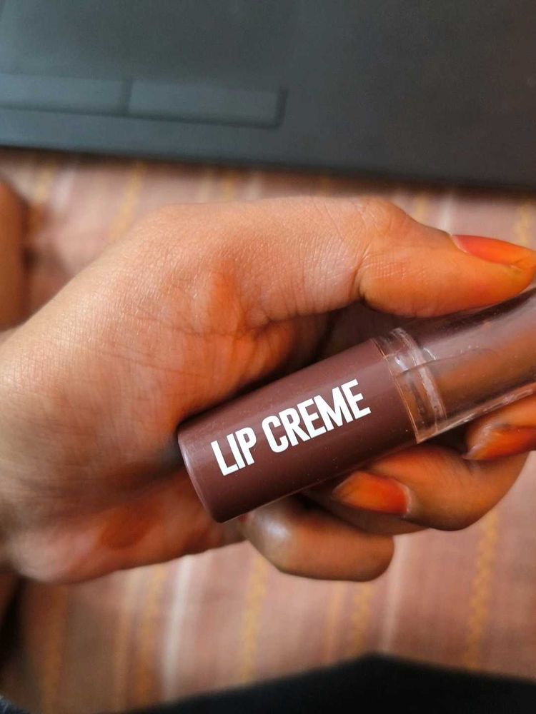 Lip Creme Lipstick