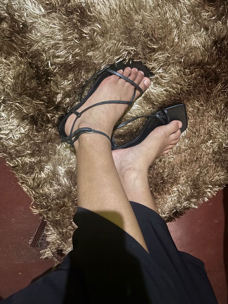 H&amp;M Slipper