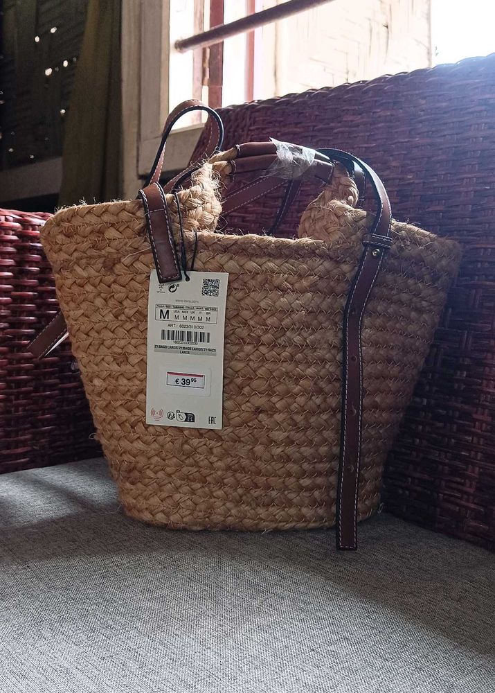 Stylish Woven Tote Bag