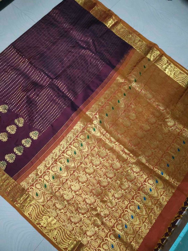 Elegant Purple &amp; Gold Pure Kanjivaram Silk Saree