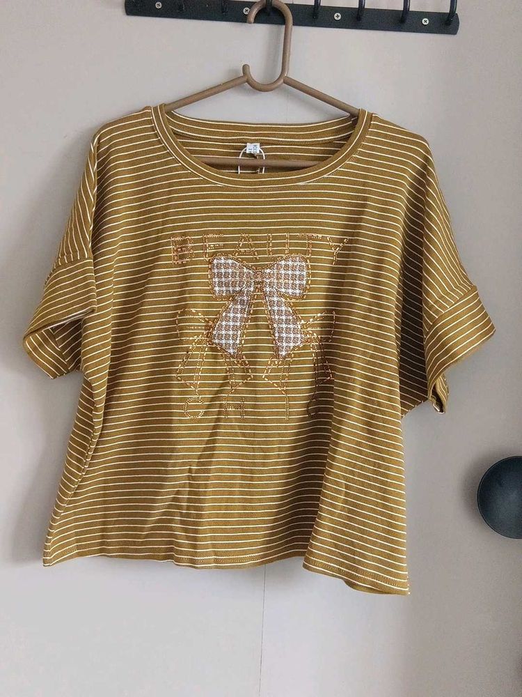 New Striped Bow Graphic T-Shirt
