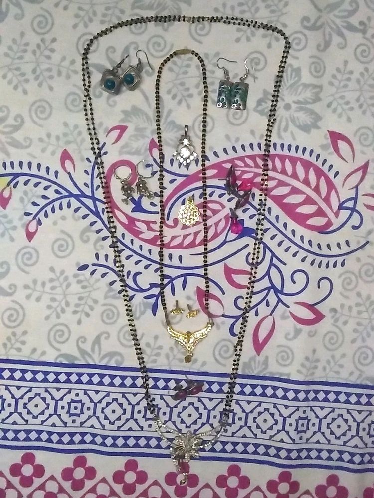 Mangalsutra With 6 Earings