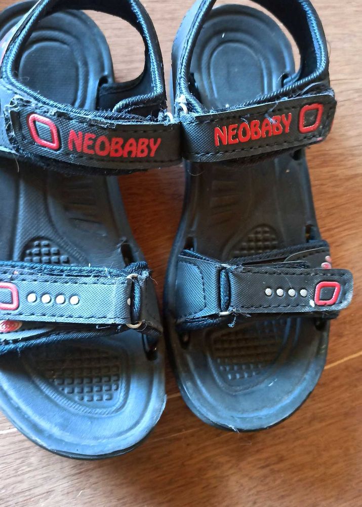NEOBABY Children's Sandals almost new