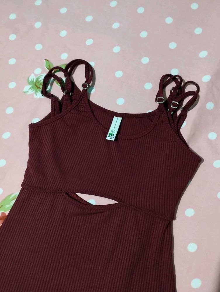 Ribbed Burgundy Mini Dress with Cutout