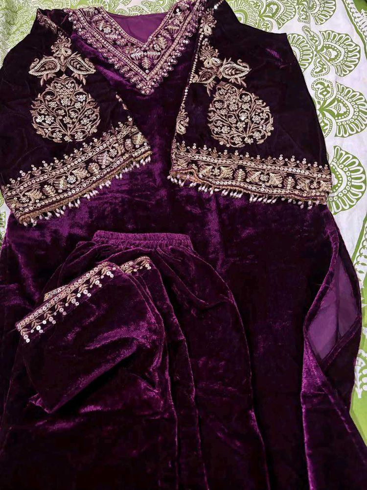 Elegant Velvet Kurti Set