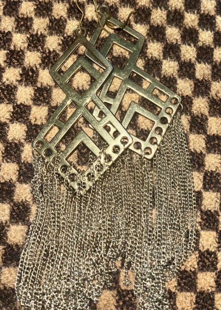 Geometric Dangle Chain Earrings