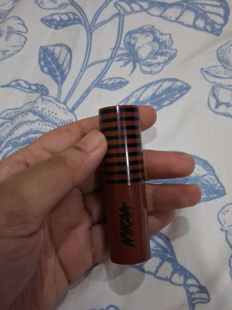 Nykaa Lipstick + Swiss Beauty Lipliner