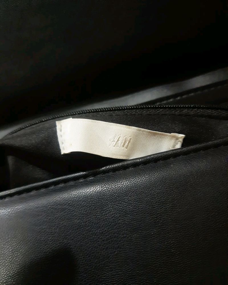 H&amp;M Sling Bag