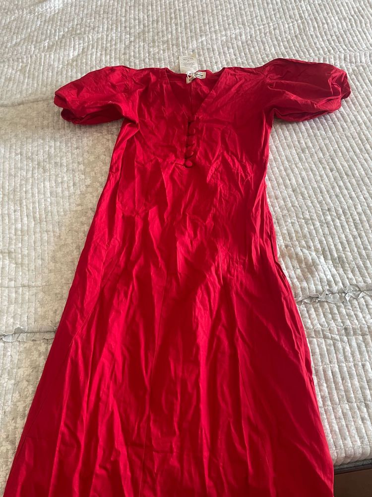 Chic Red Puff Sleeve Midi Dress large