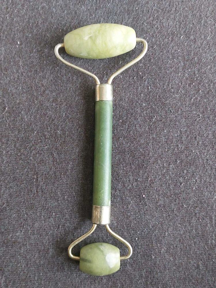 Jade Face Roller for Skin Care