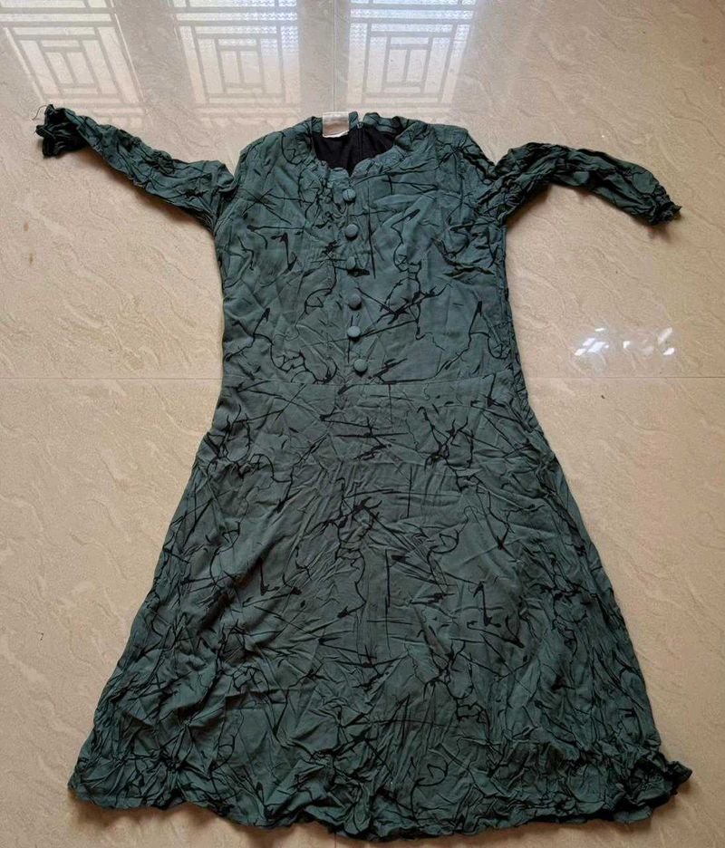 Green kurti