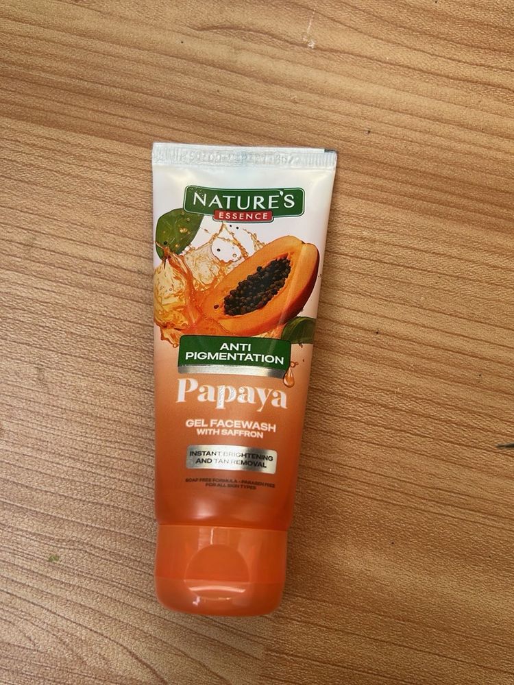 Nature's Essence Papaya Gel Facewash