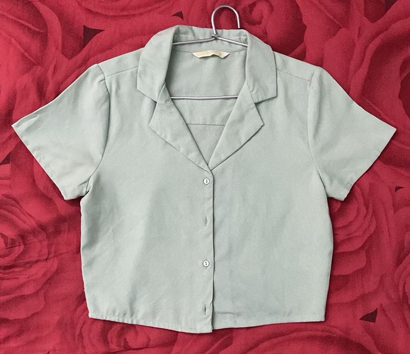 DressBerry Women Green Solid Casual Crop Shirt