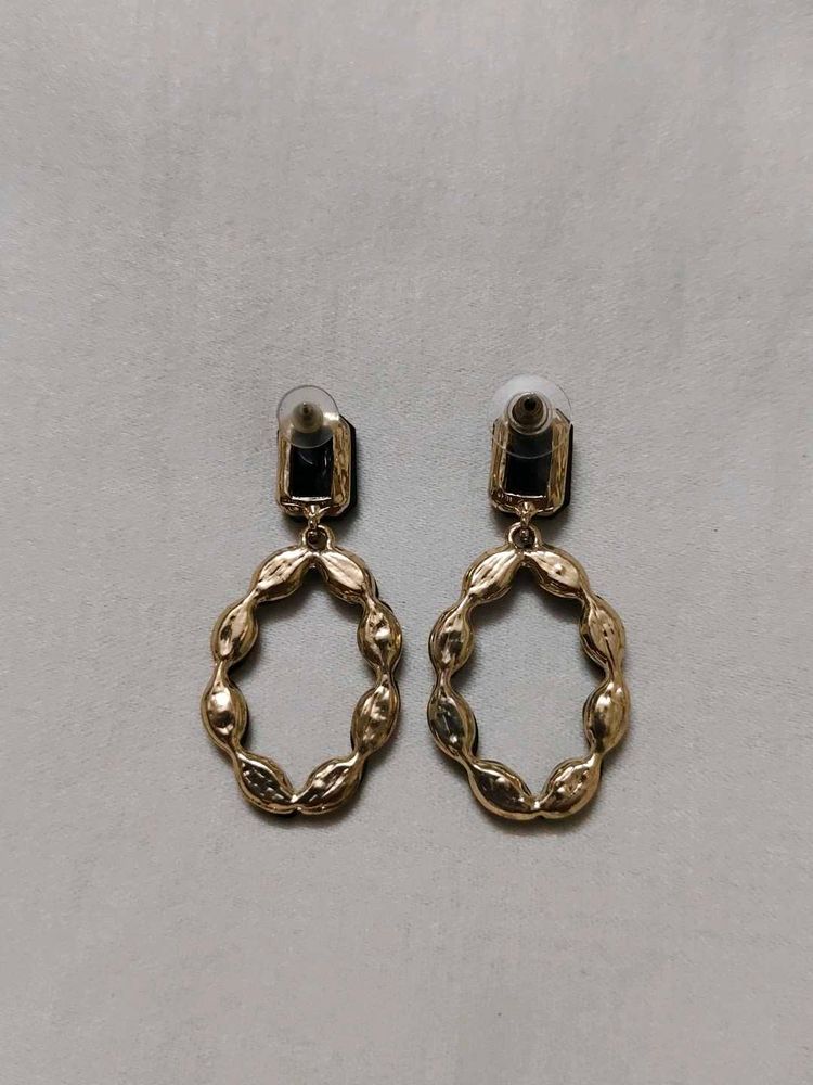 Black Statement Drop Earrings