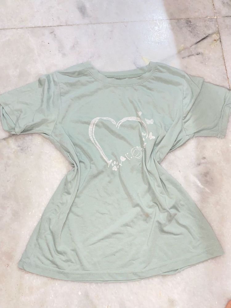 casually tshirt girl women