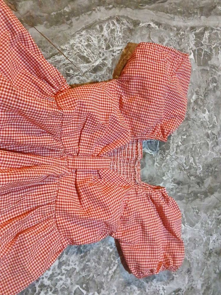 💗Cute Red Gingham Puff Sleeve Top💗